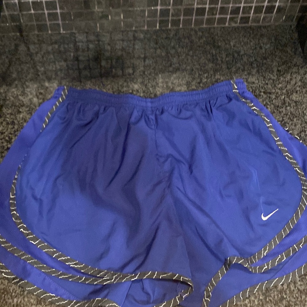 Ladies Nike shorts